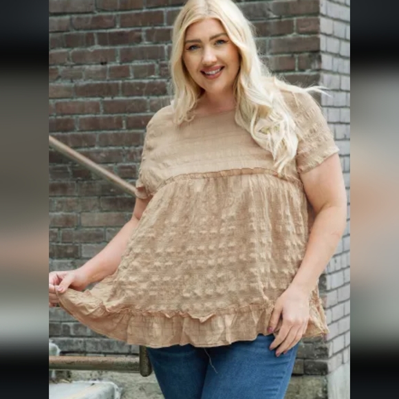 ♥️New Plus size crinkle top - Picture 8 of 11